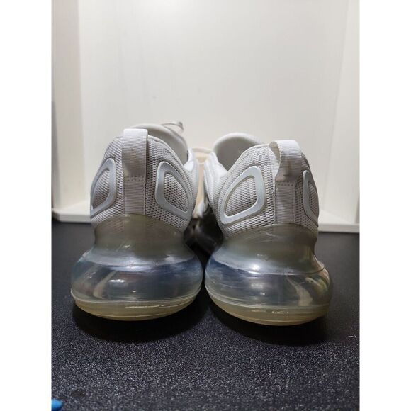 Nike Air Max 720 Shoes in White/Metallic Platinum/Pure Platinum main image 6